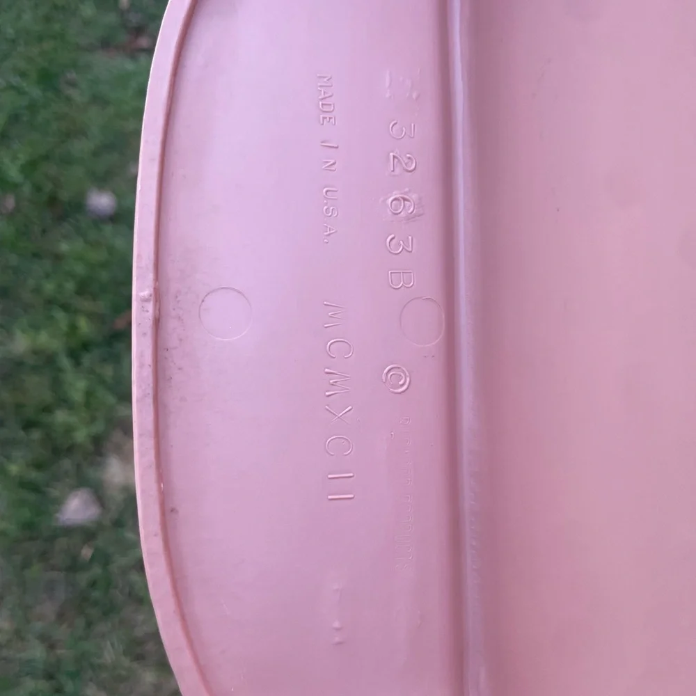 Vtg Salmon Pink Tone Syroco Style Wall Display Shelf, Homco Home Interiors